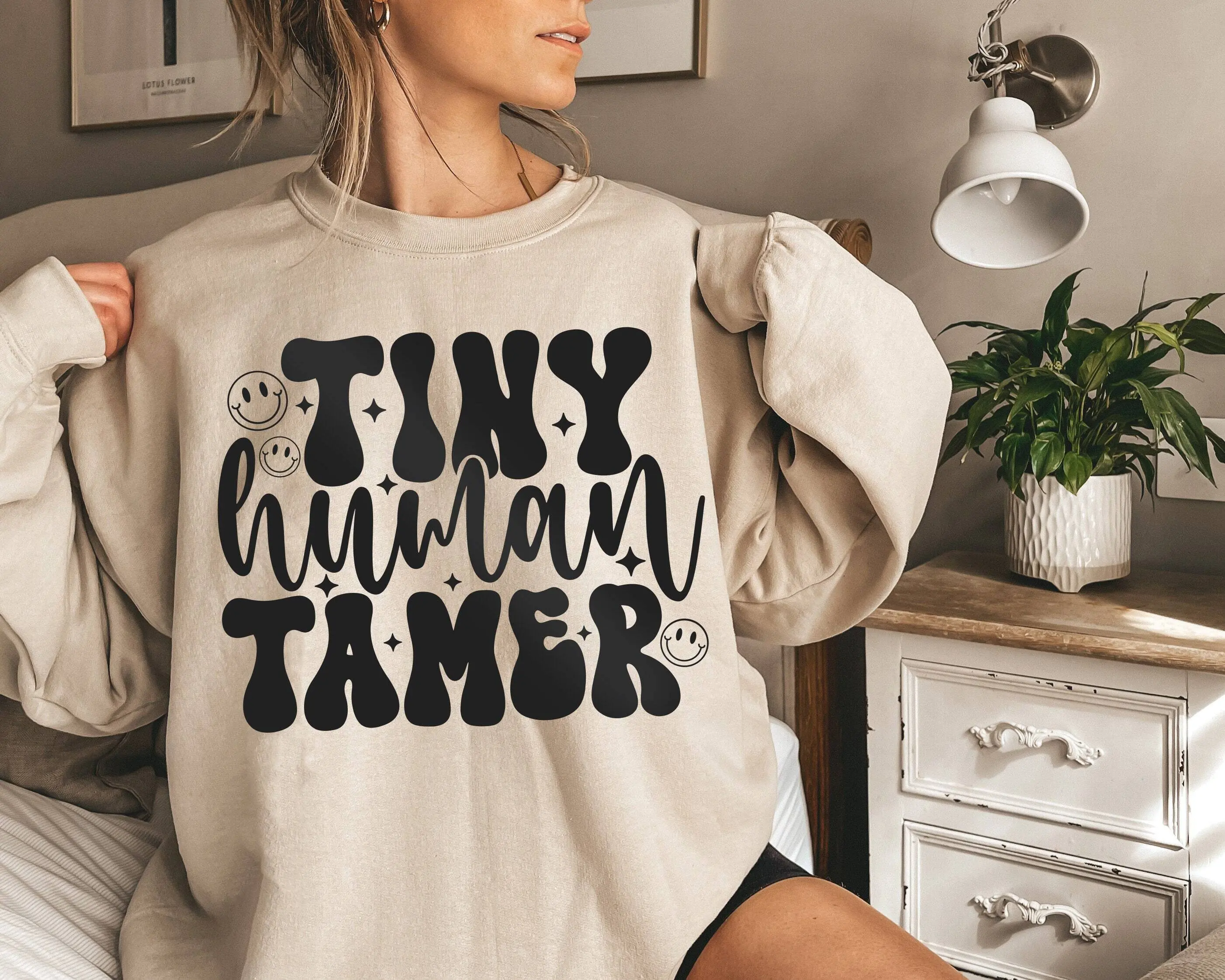 Teacher Of Tiny Humans Kindergarten Teacher Gift Outfit T-Shirt Teacher Of Tiny Humans Kindergarten Teacher Gift Outfit T-Shirt