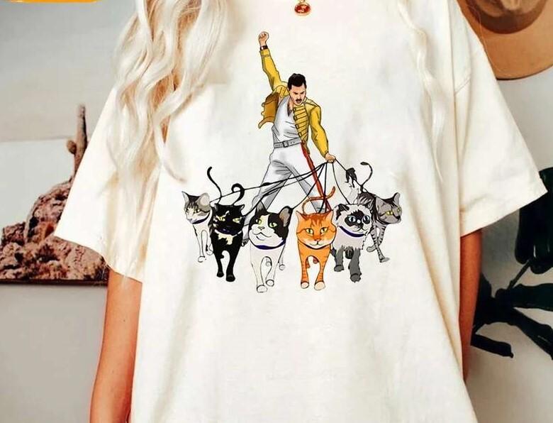 TikTok Shop Freddie Mercury With His Cats Adult Short Sleeve T Shirt