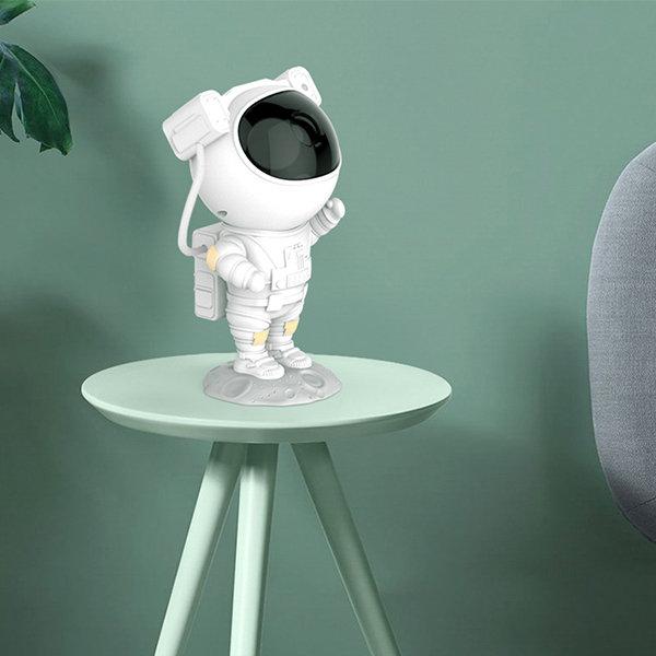  Mooyran Night Light Projector - Cool Stuff Tiktok Trend Items,  Galaxy Star Astronaut Space Ceiling Projector, Led Lights for Bedroom  Accessories Kids Room Decor, Starry Nebula Lamp : Tools & Home