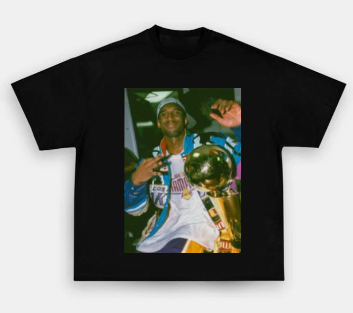 TikTok Shop Vintage Lakers Kobe Bryant Holding Trophy Unique T Shirt