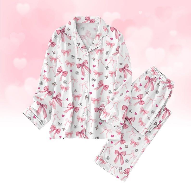 PINK TWO-PIECES PAJAMA WITH AN ALL OVER PRINT OF DELICIOUS COOKIES IN POLYESTER, BABY PINK TWO-PIECES PAJAMA WITH AN ALL OVER PRINT OF DELICIOUS COOKIES IN POLYESTER, BABY